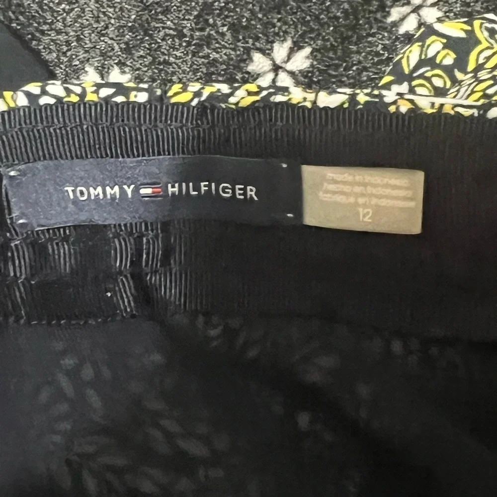 Tommy Hilfiger All Over Paisley Print Pleated Mini Skirt Navy Combo Womens 12